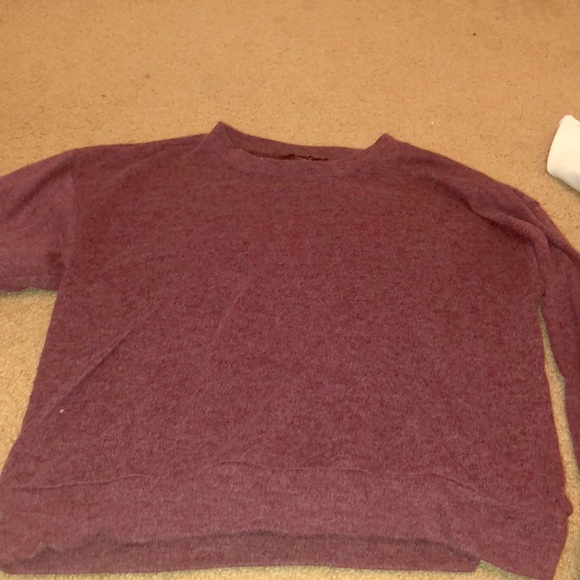 A long sleeve purple shirt - Picture 1 of 1